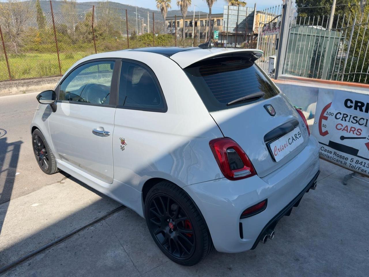 Abarth 595 1.4 Turbo T-Jet 165 CV Pista/Sabelt
