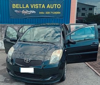 Toyota Yaris 1.3 3 porte Luna