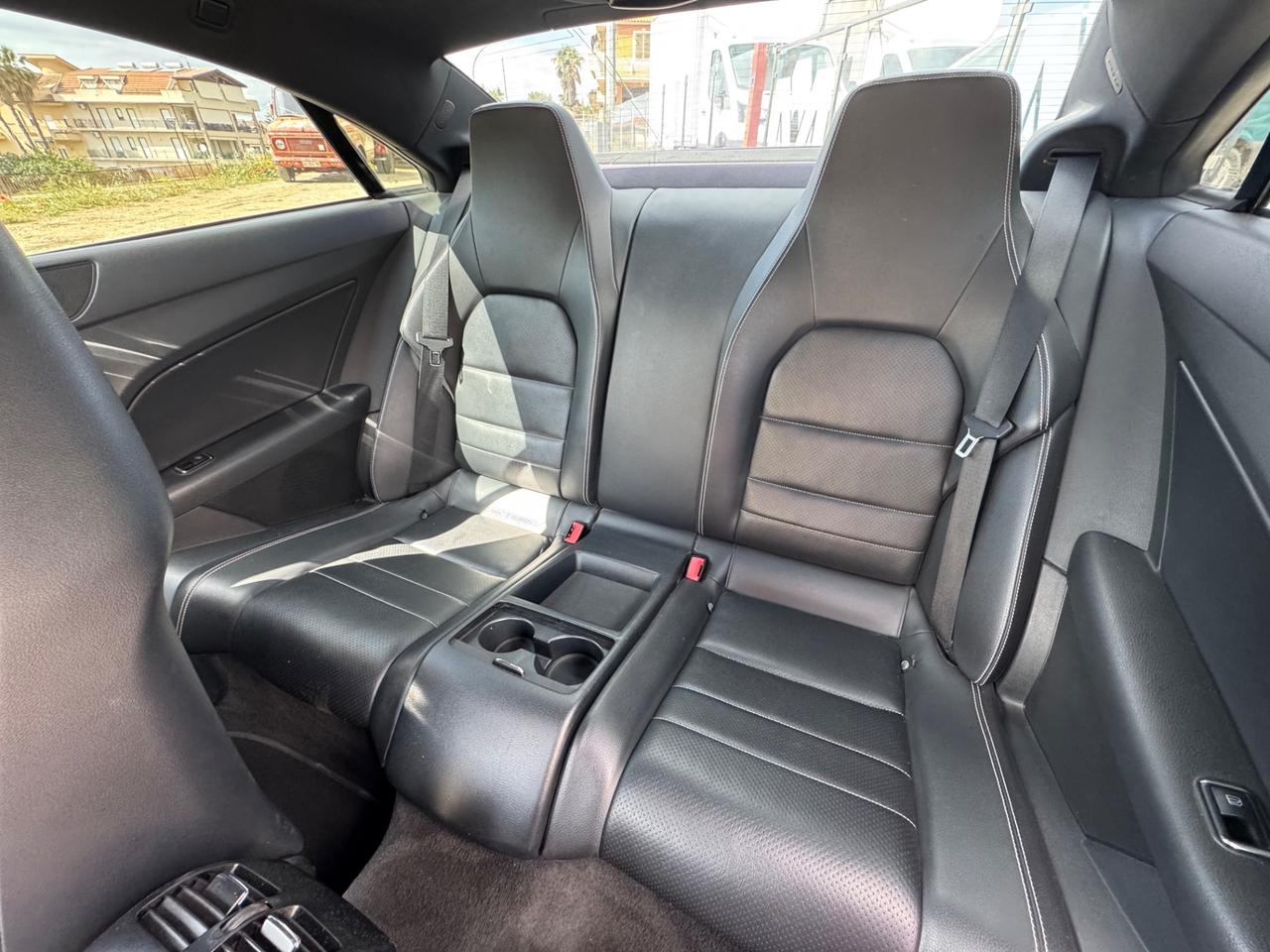 MERCEDES CLASSE E 250D 204 CV AMG FULL MANUALE