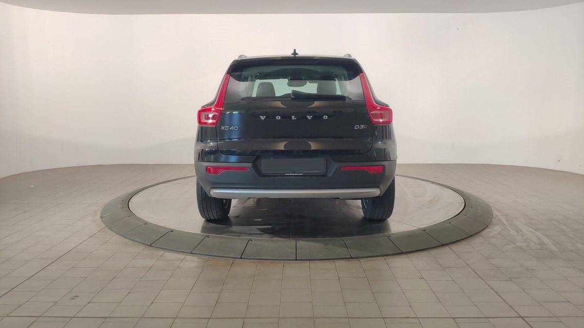 VOLVO Xc40 D3 Awd Geartronic Momentum