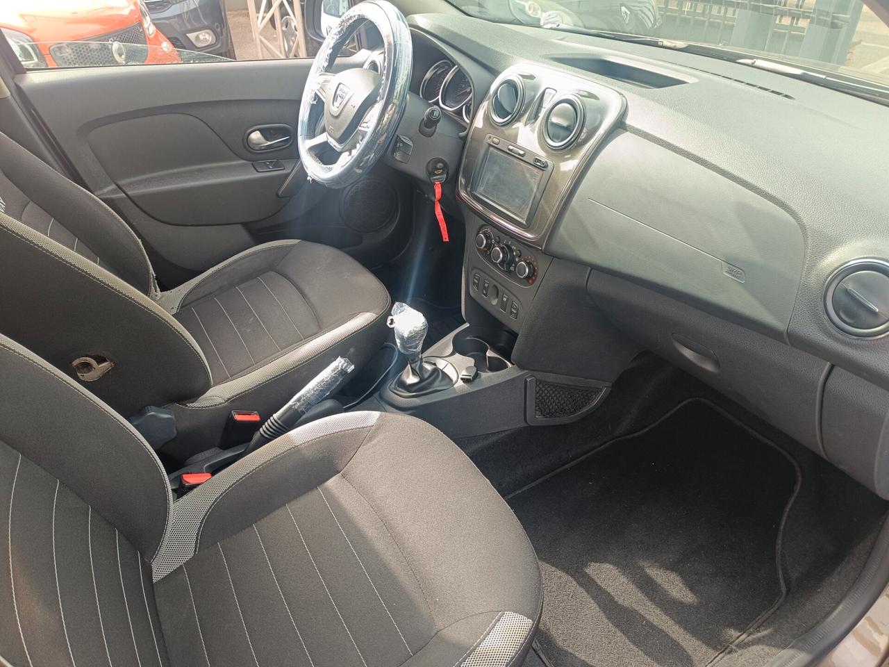 Dacia Sandero 0.9 TCe 12V 90CV Start&Stop Easy-R Lauréate