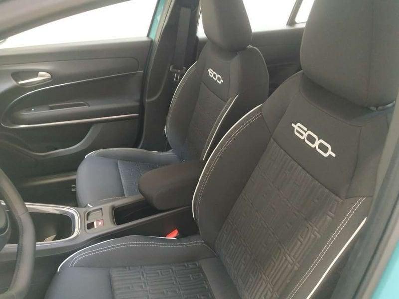 FIAT 600 1.2 hybrid Serie Speciale Icon 110cv auto