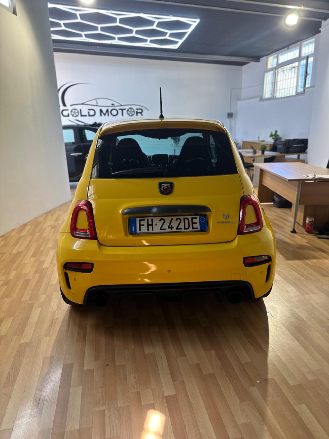 Abarth 595 1.4 Turbo T-Jet 180 CV Competizione