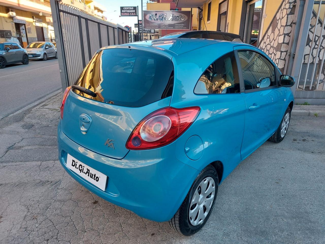 Ford Ka 1.2 8V 69CV Titanium