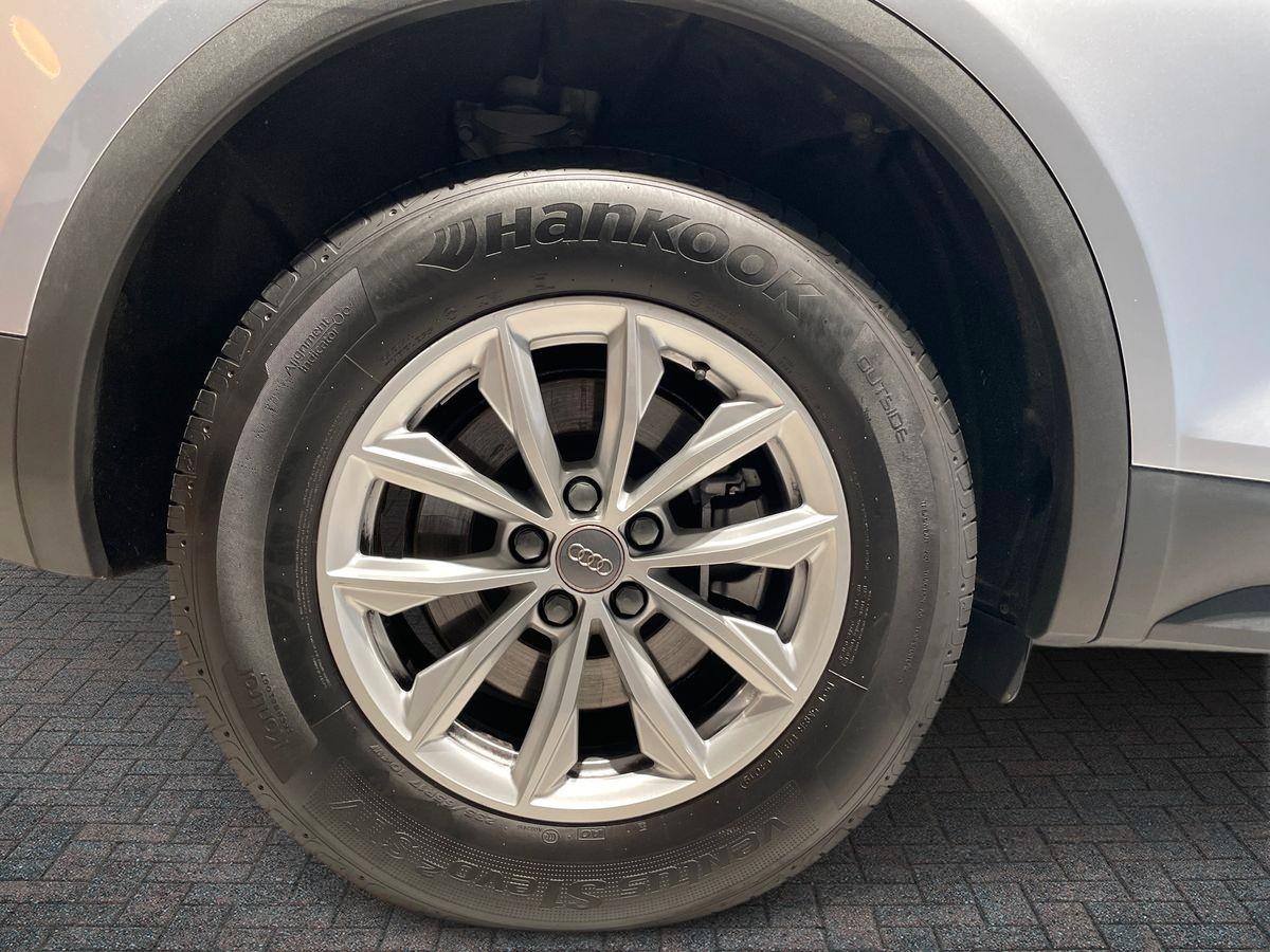 AUDI Q5 II 2017 - Q5 40 2.0 tdi mhev Business quattro 204cv s-tronic