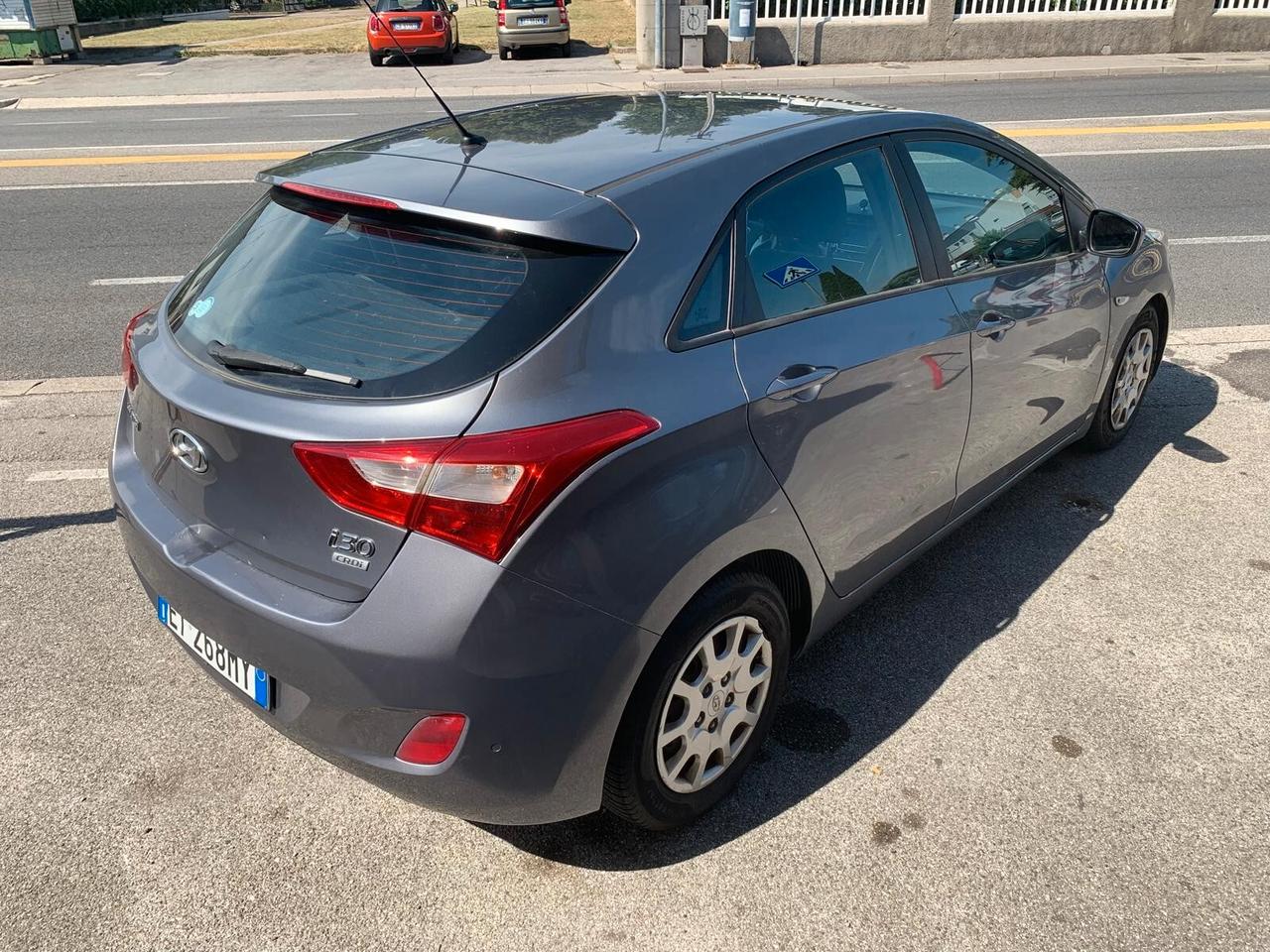 Hyundai i30 1.6 CRDi 5p. Comfort Neopat.