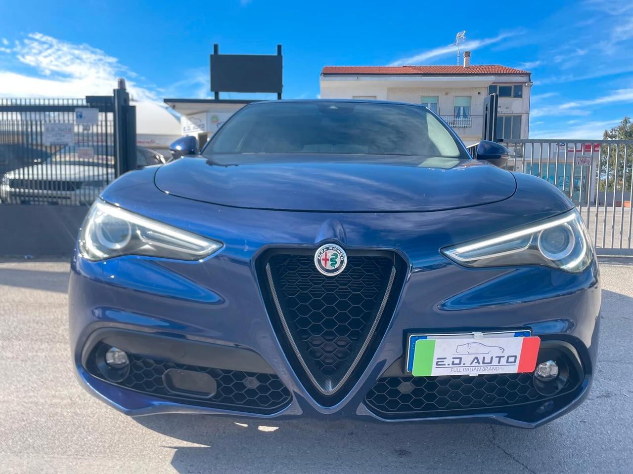 Alfa Romeo Stelvio 2.2 Turbodiesel 210 CV AT8 Q4 Executive