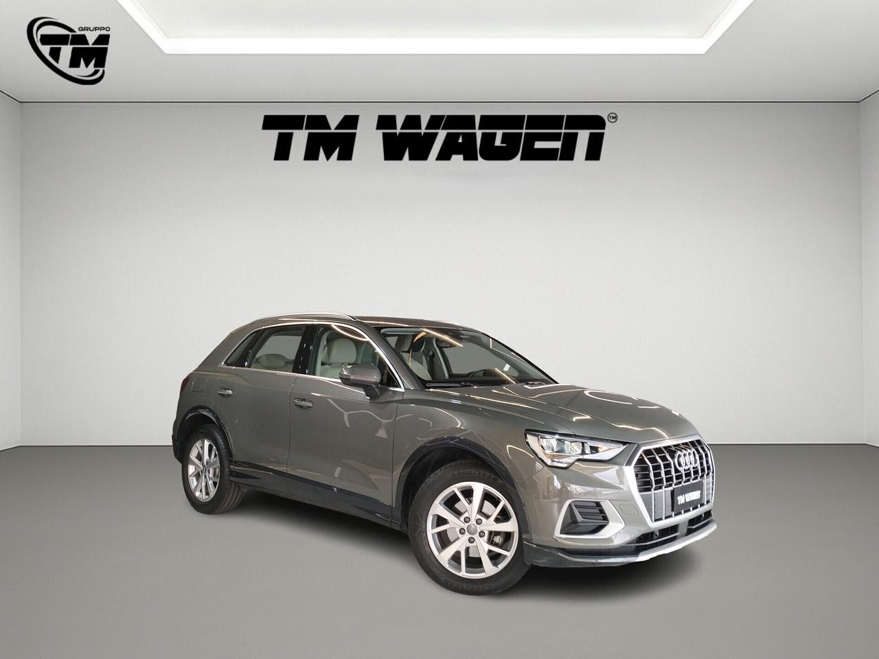 Audi Q3 35 1.5 tfsi Business Advanced s-tronic