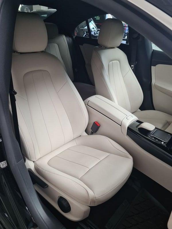 Mercedes-Benz CLA CLA Coupe 200 d Sport