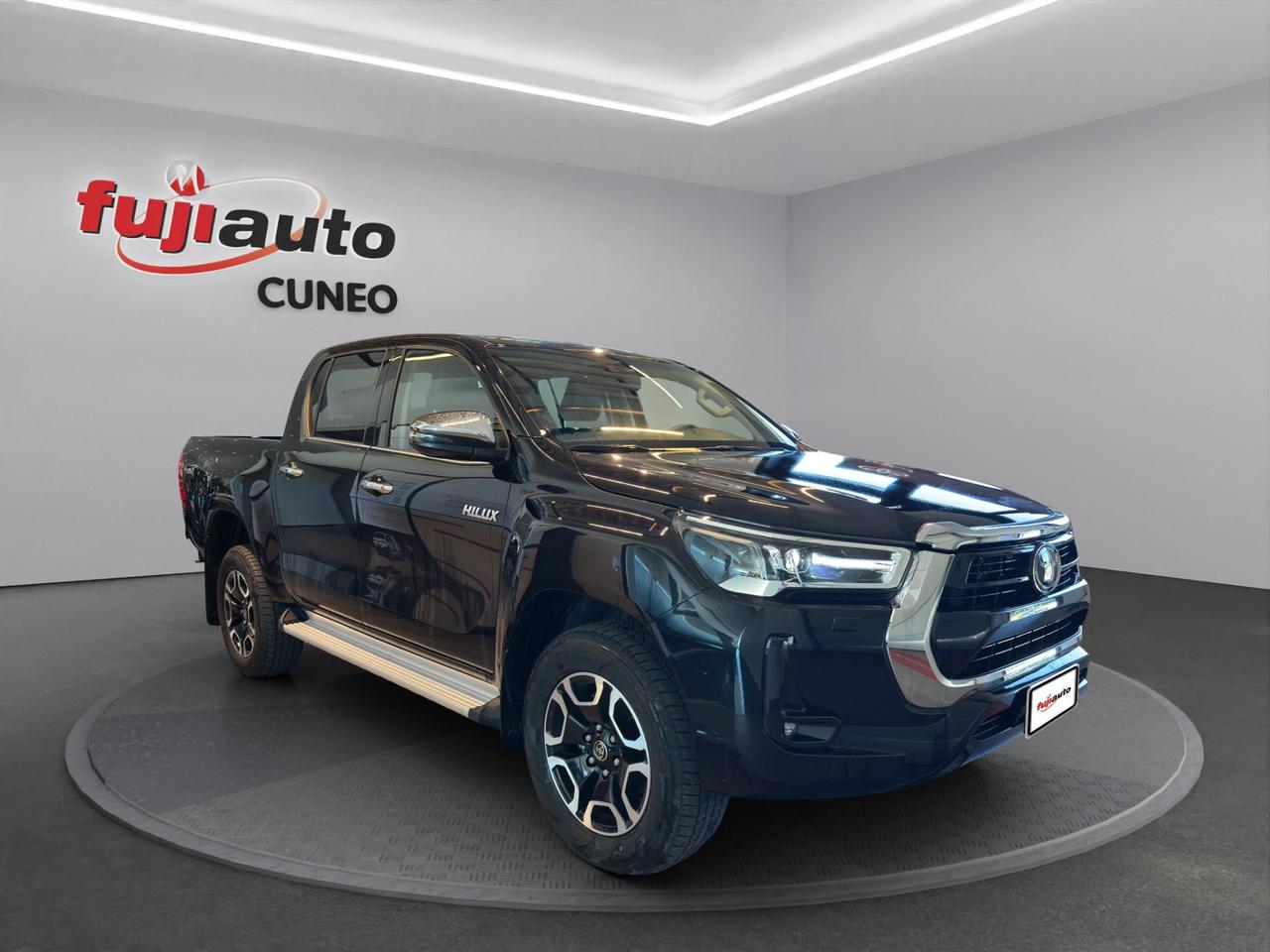 Toyota Hilux - MY25 Double Cab Executive 48V 2.8D