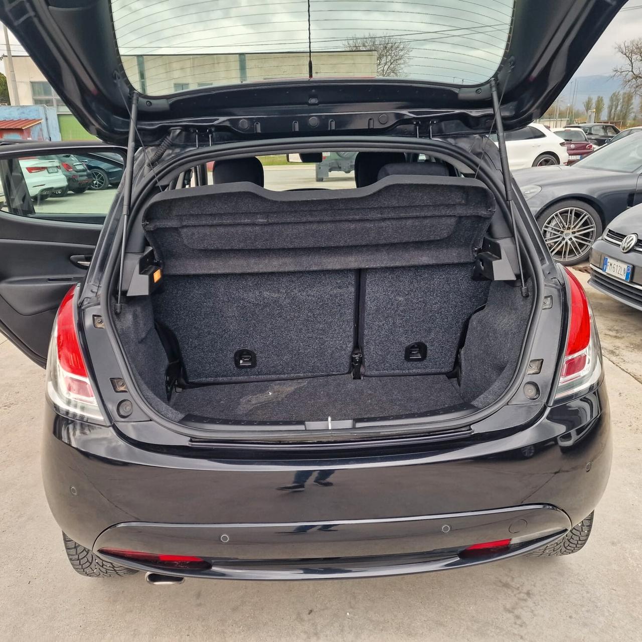 Lancia Ypsilon 1.3 MJT 16V 95 CV 5 porte S&S Gold UNICA PROPRIETARIA