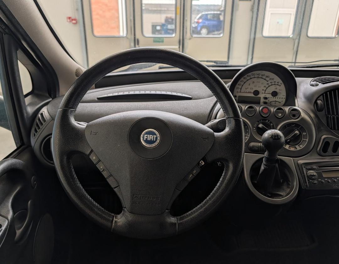 FIAT Multipla 2ª serie - Multipla 1.6 16V Natural Power Active