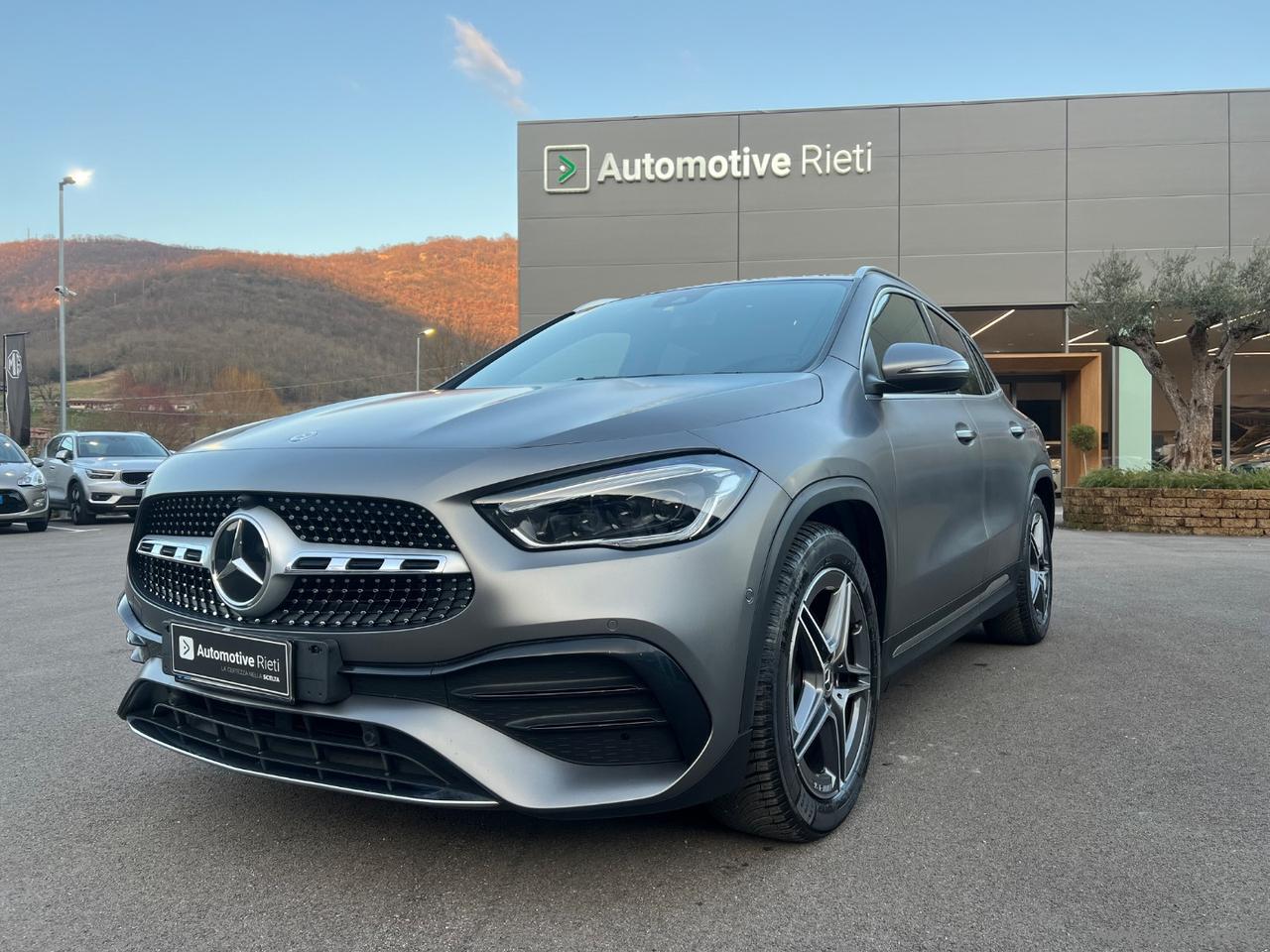 MERCEDES-BENZ GLA 220 d Automatic 4Matic Premium