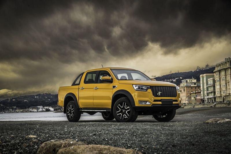 DR AUTOMOBILES dr PK8 2.0 TURBO DIESEL DOPPIA CABINA 4x4 - AUTOCARRO -PREZZO SENZA IVA