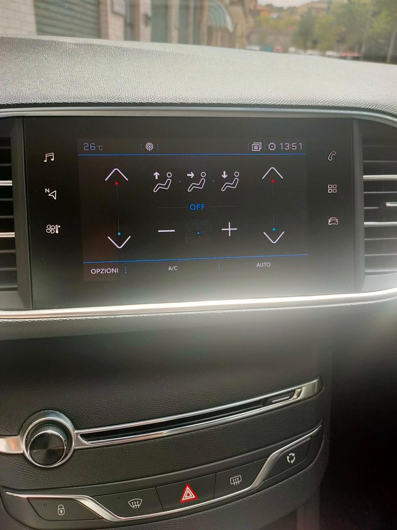 Peugeot 308 BlueHDi 130 S&S Allure