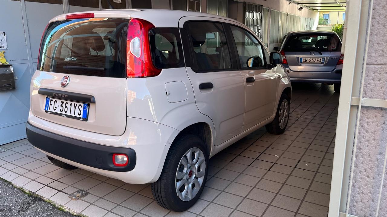 Fiat Panda 0.9 TwinAir Turbo Natural Power Lounge