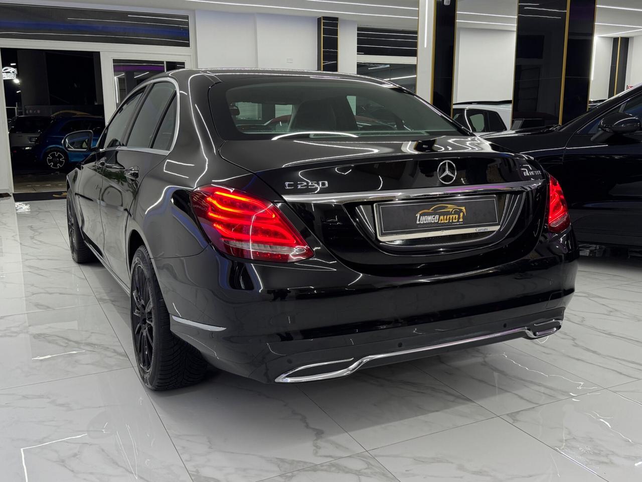 Mercedes-benz C 250d 4Matic Automatic Premium