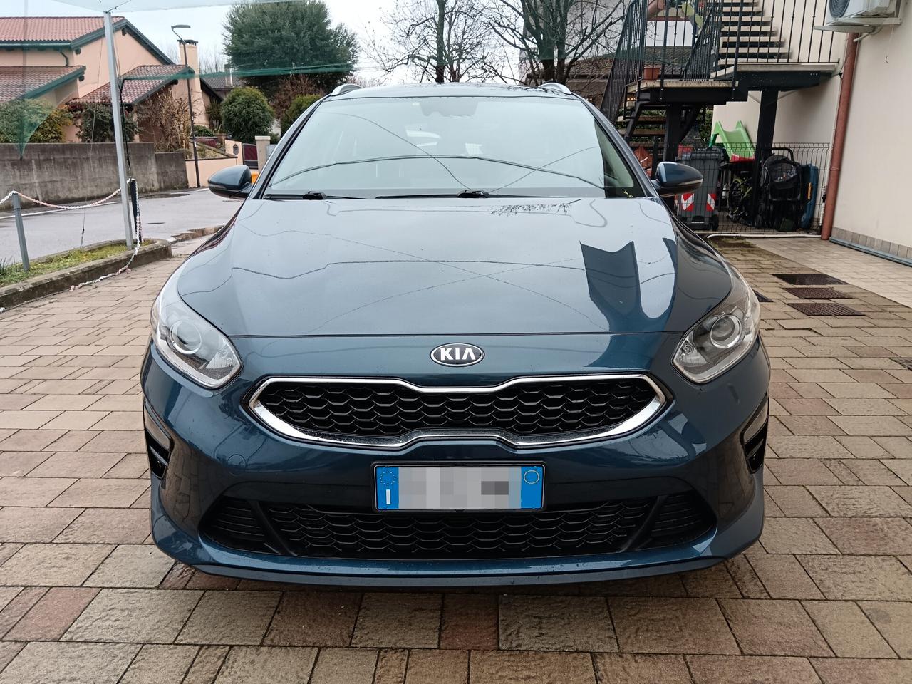 Kia Ceed Sportswagon 1.6 CRDi 136 CV MHEV iMT SW Business Class