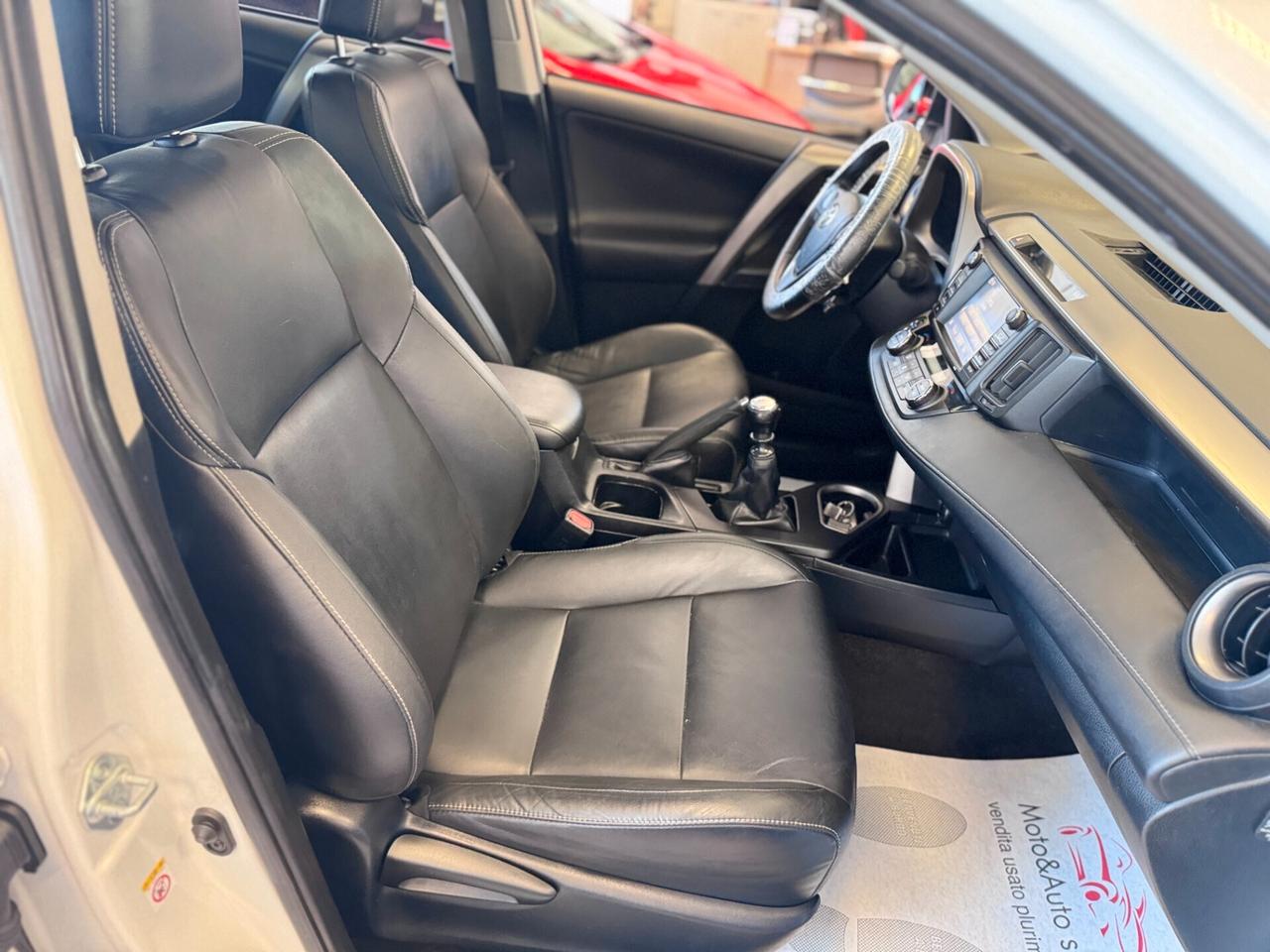 Toyota RAV 4 RAV4 2.0 D-4D 2WD Lounge