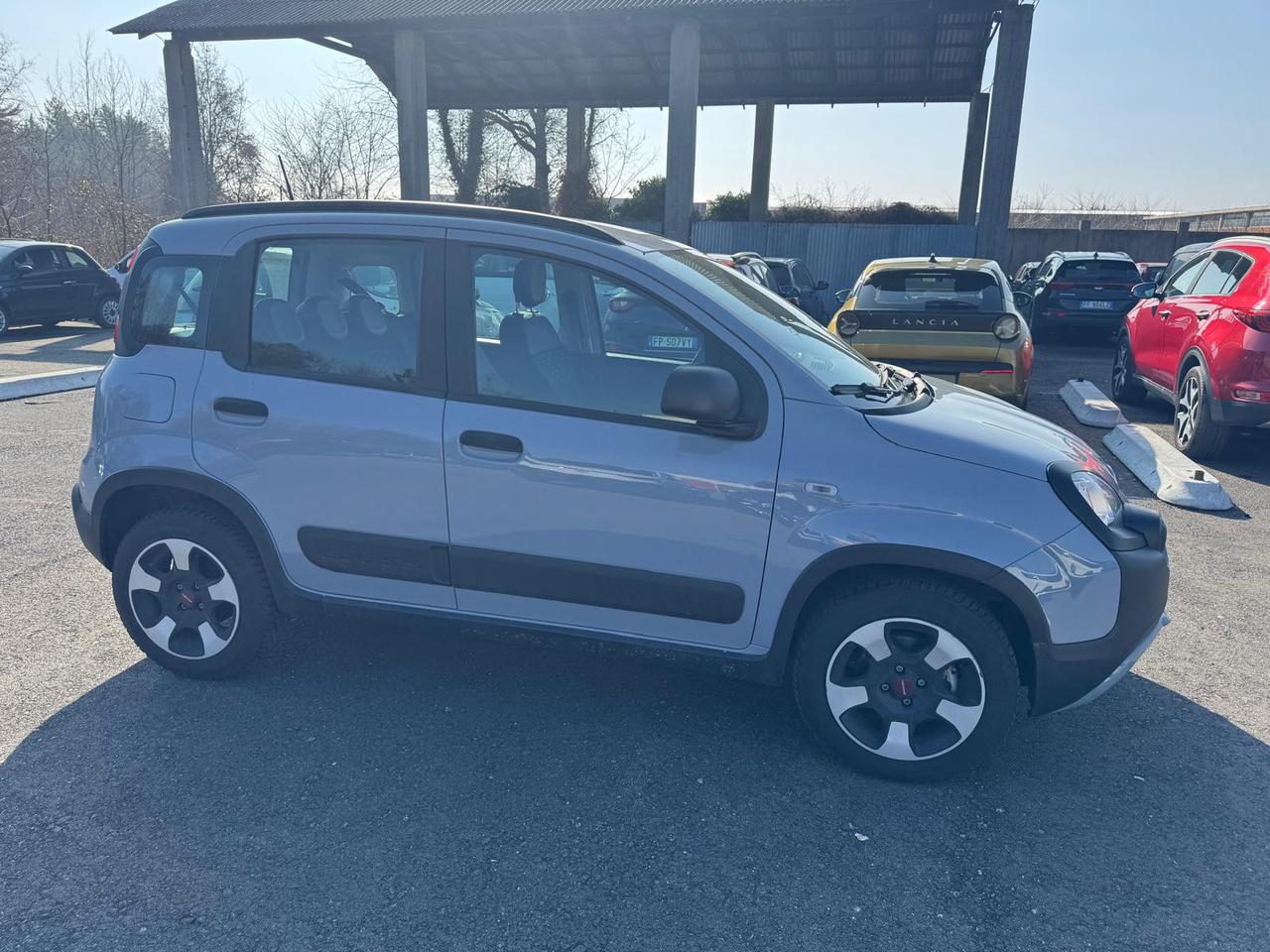 FIAT Panda III - Panda 1.0 firefly hybrid Cross s&s 70cv 5p.ti