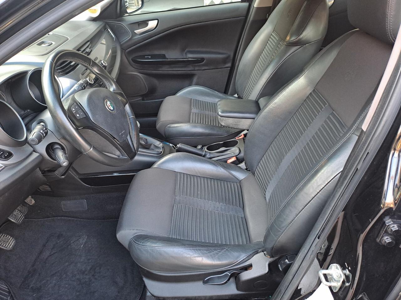 Alfa Romeo Giulietta 1.6 JTDm-2 105 CV Distinctive