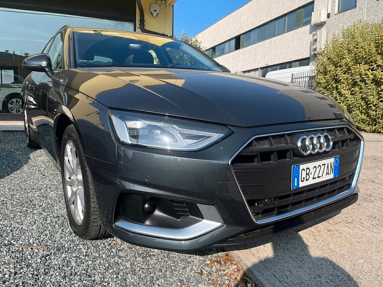 Audi A4 Avant 35 TDI/163 CV S tronic **KM 97346**