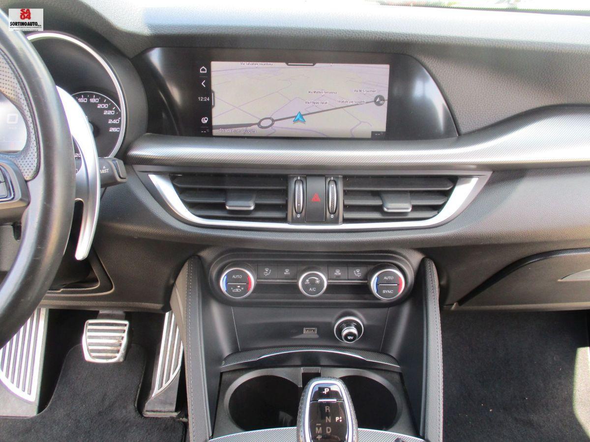 A.R.Stelvio 2.2 T.diesel 190CV AT8 RWD SPRINT 2021