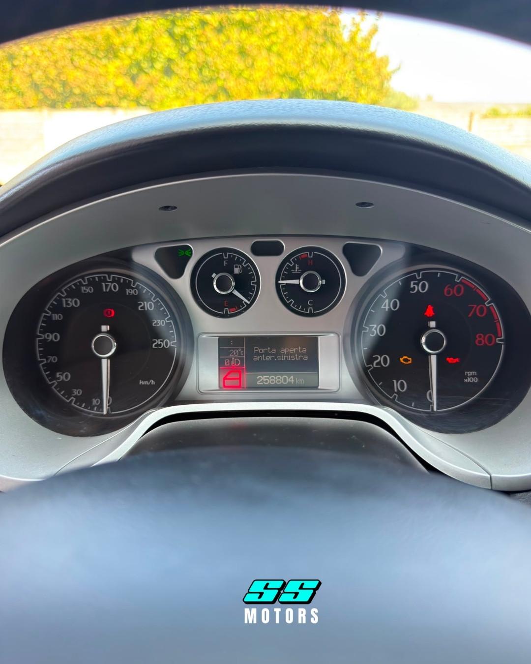 Lancia Delta Platino
