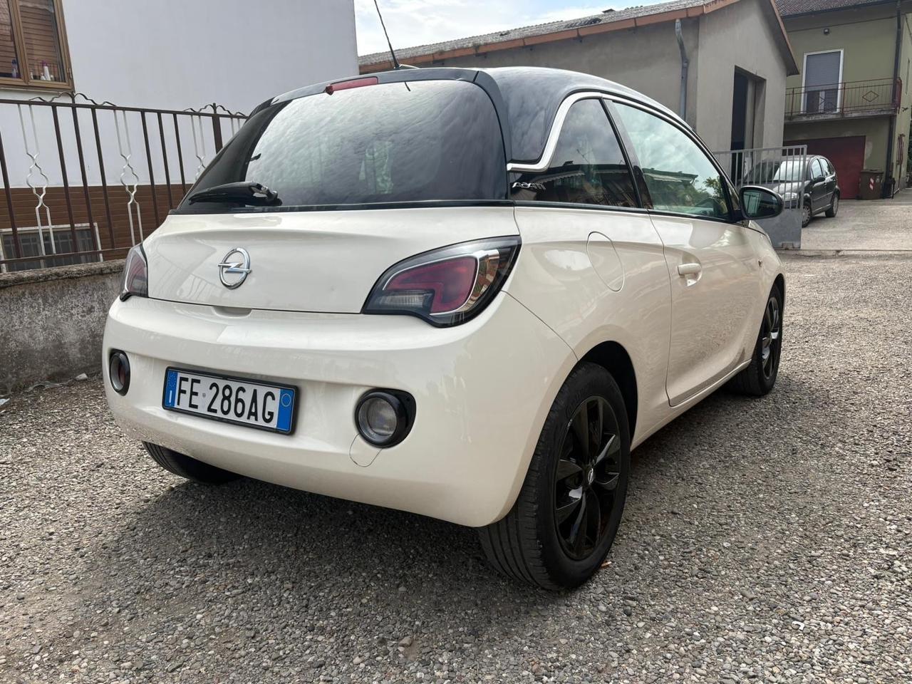 Opel Adam 1.4 87 CV GPL Tech Air