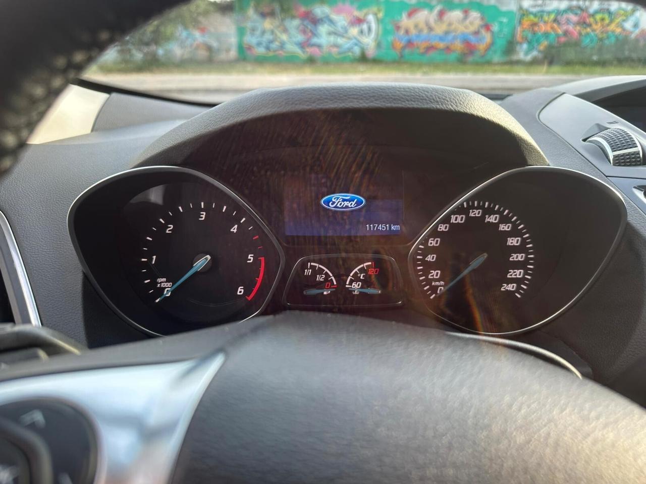 Ford Kuga 2.0 TDCI 120 CV S&S 2WD Titanium