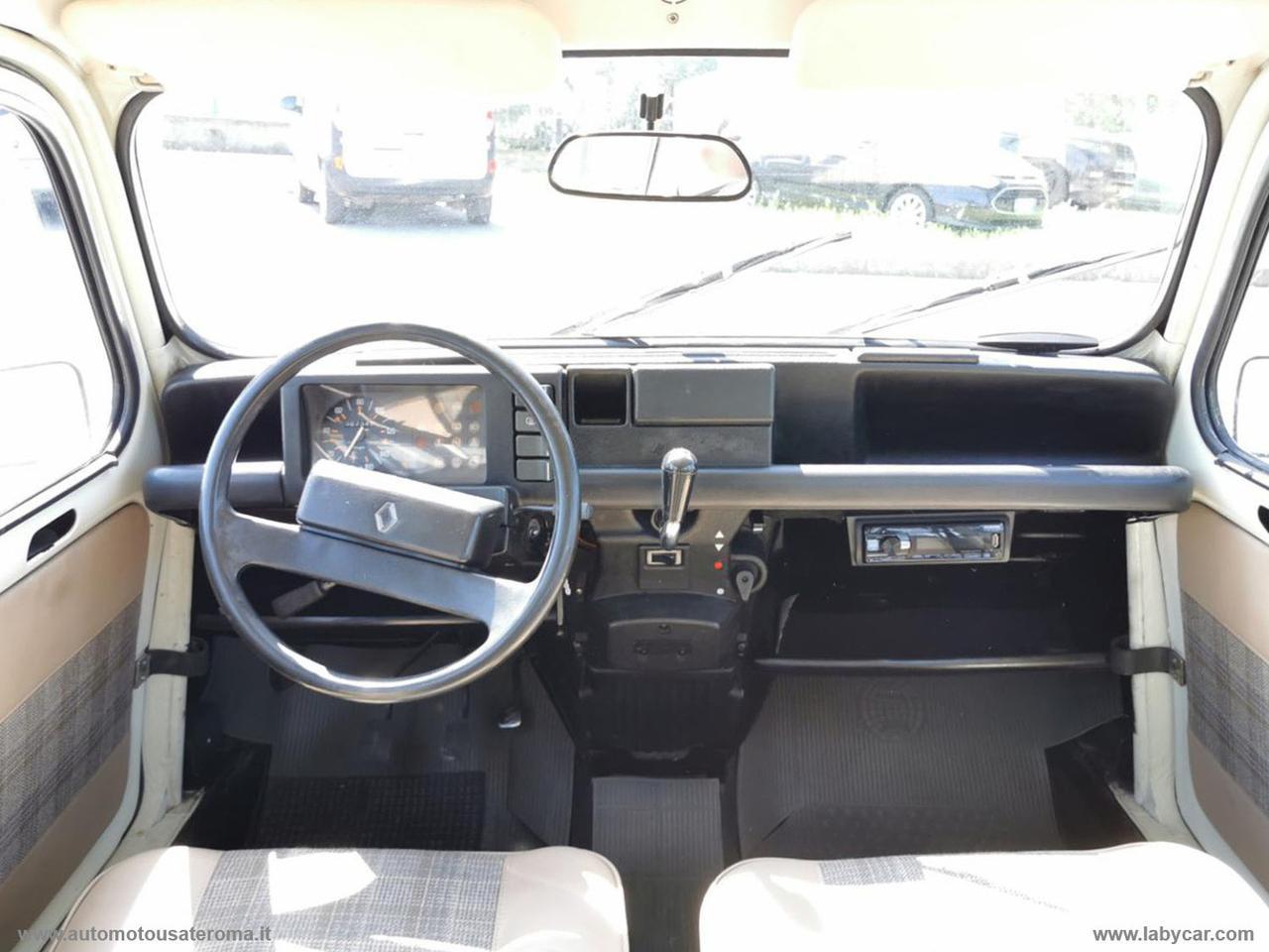 RENAULT 4 TL RATE AUTO MOTO SCOOTER