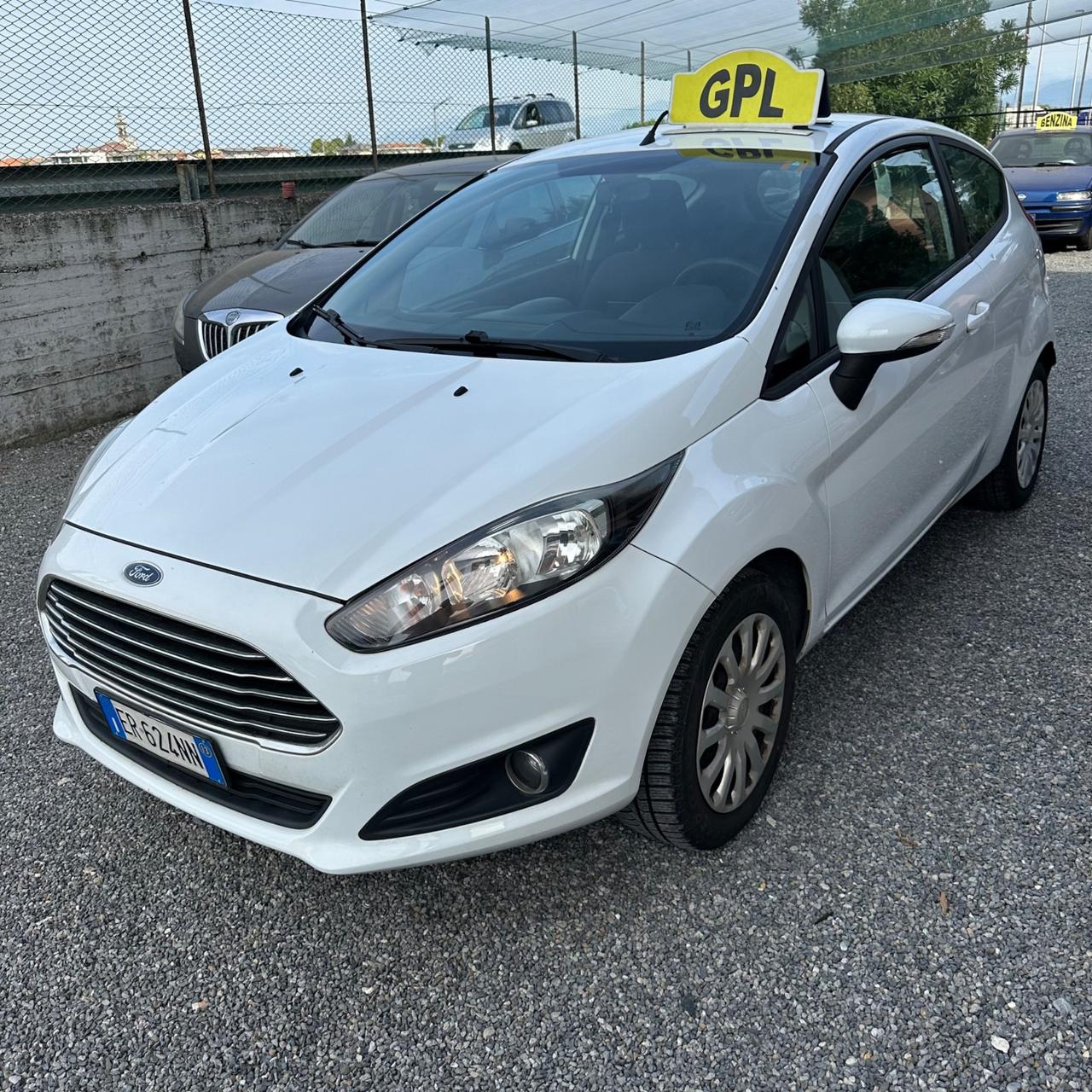 Ford Fiesta 1.4 3p. Bz.- GPL Titanium