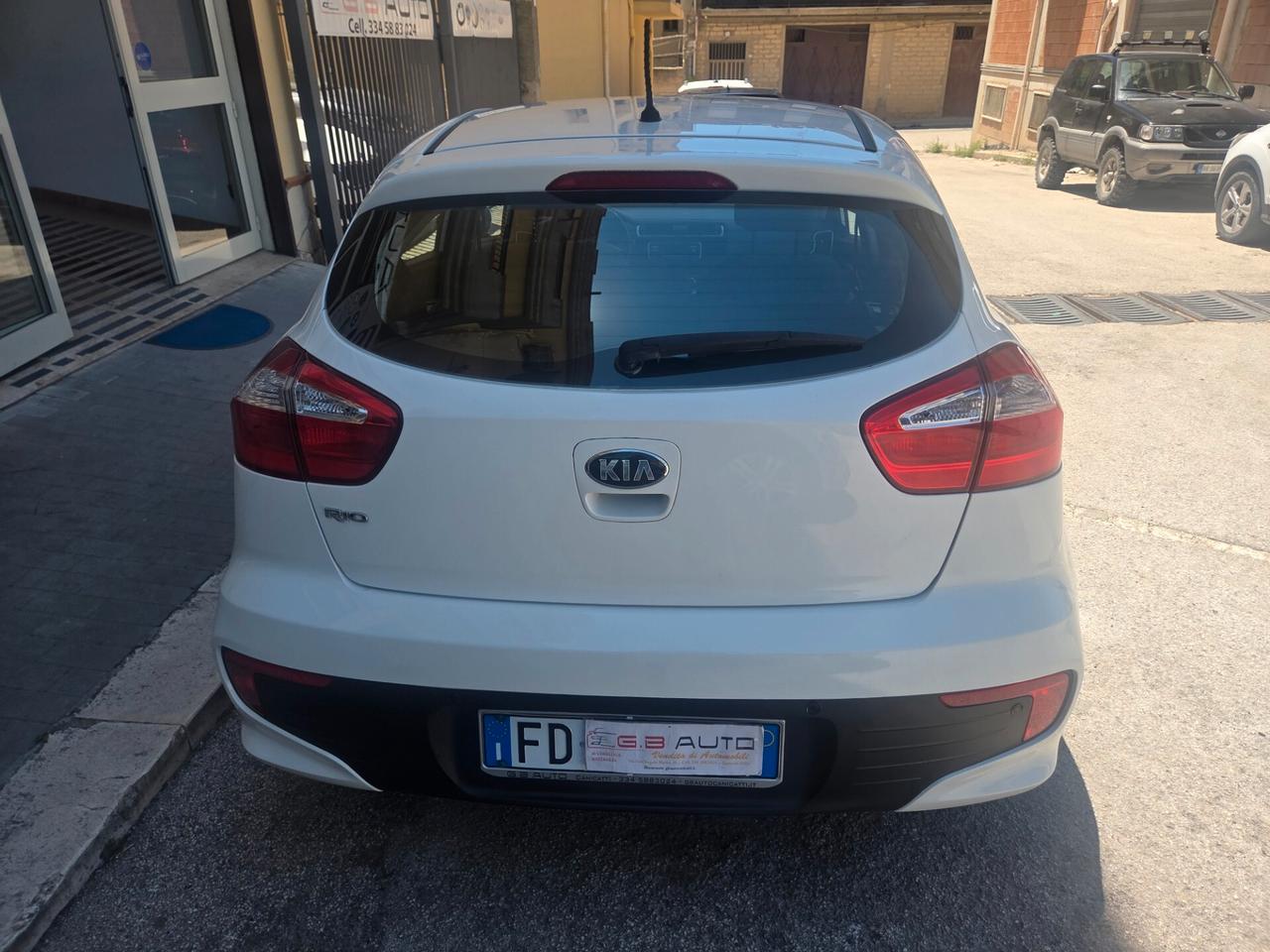 KIA RIO 1.2 BENZINA 83 CV ANNO 2016 KM 110000 CERTIF