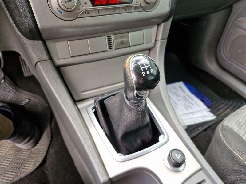 Ford Focus II Style Wagon 1.6 tdci Titanium 90cv