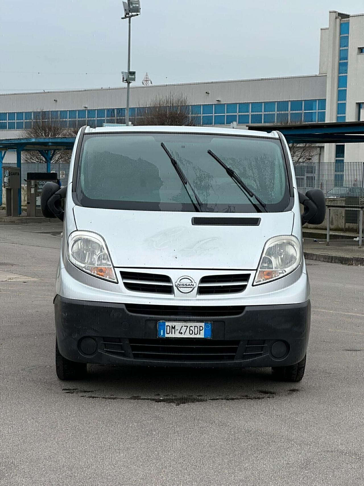 NISSAN PRIMASTAR CON 6 POSTI SUPER PREZZO!