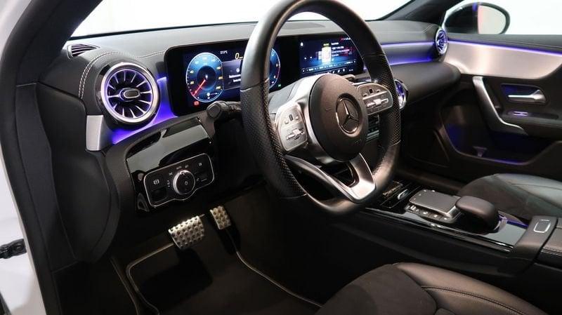 Mercedes-Benz Classe A A 180 d Premium Night edition auto