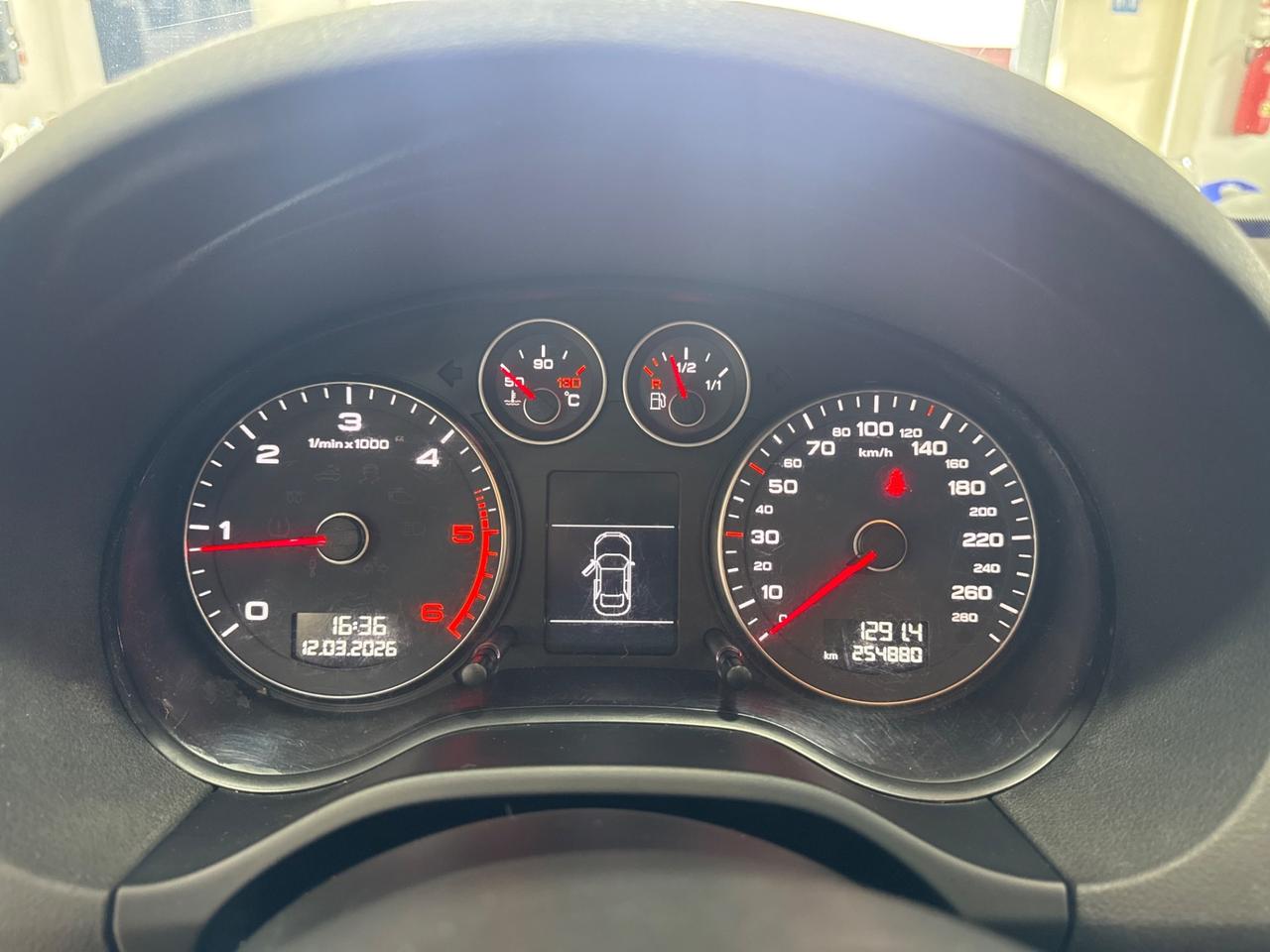 Audi A3 1.6 tdi 2012 full optional