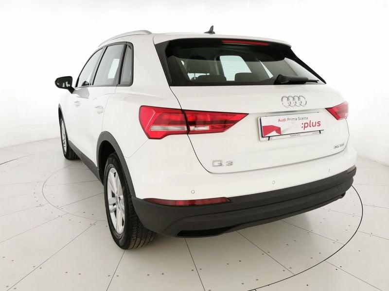 Audi Q3 35 2.0 tdi Business s-tronic