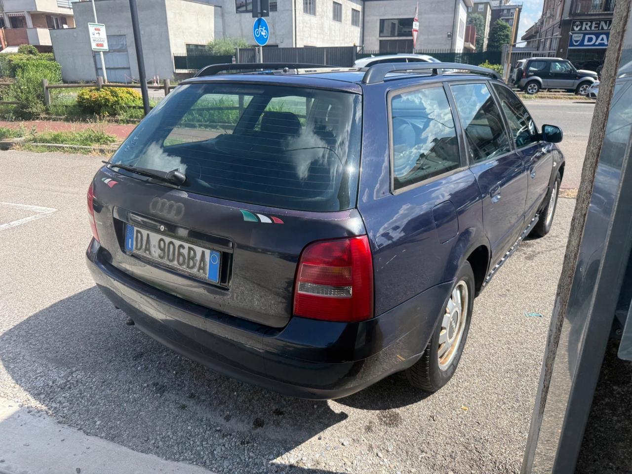 Audi A4 1.9 TDI cat Advance