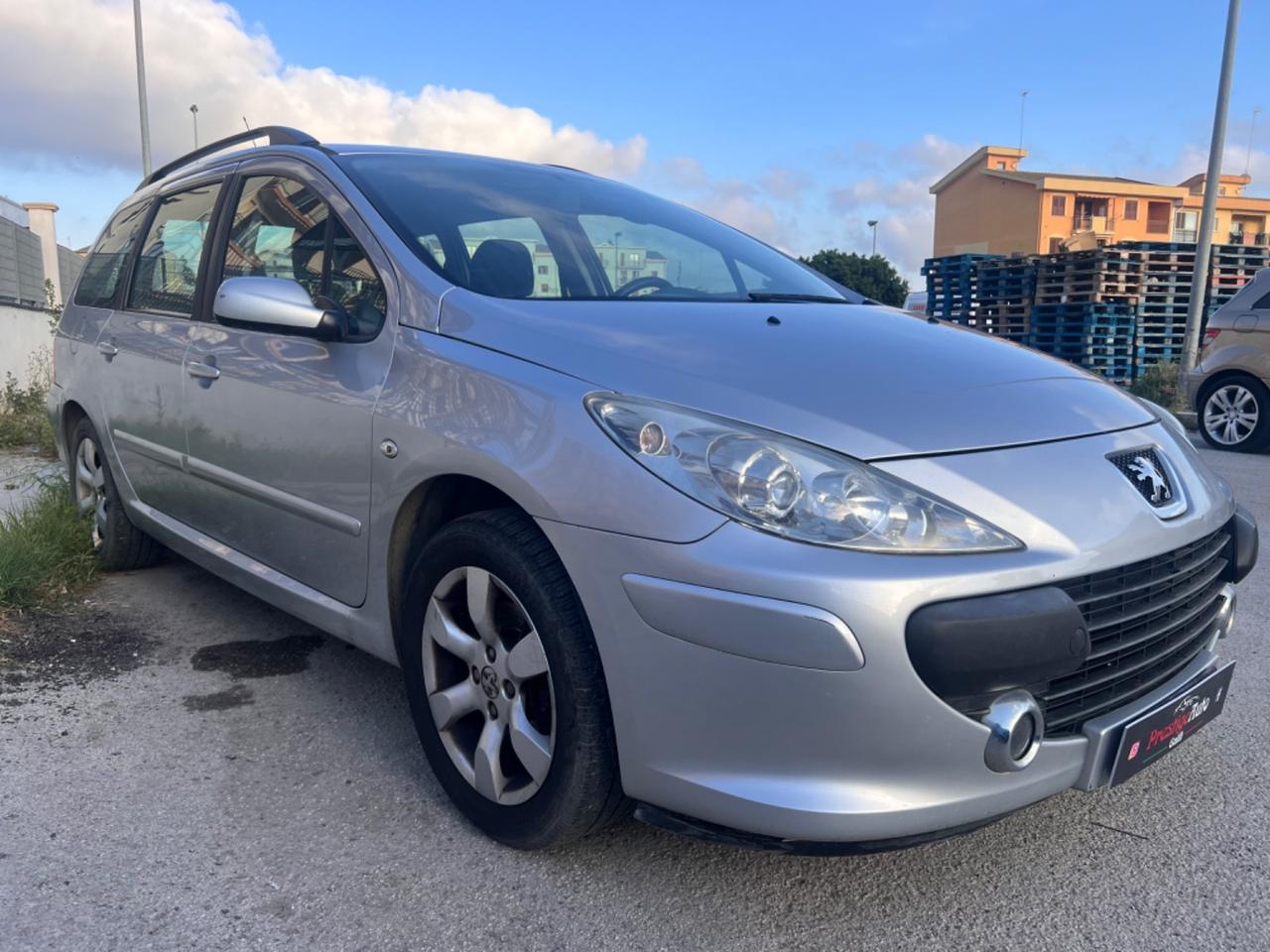 Peugeot 307 1.6 16V HDi FAP 90CV Station D-Sign