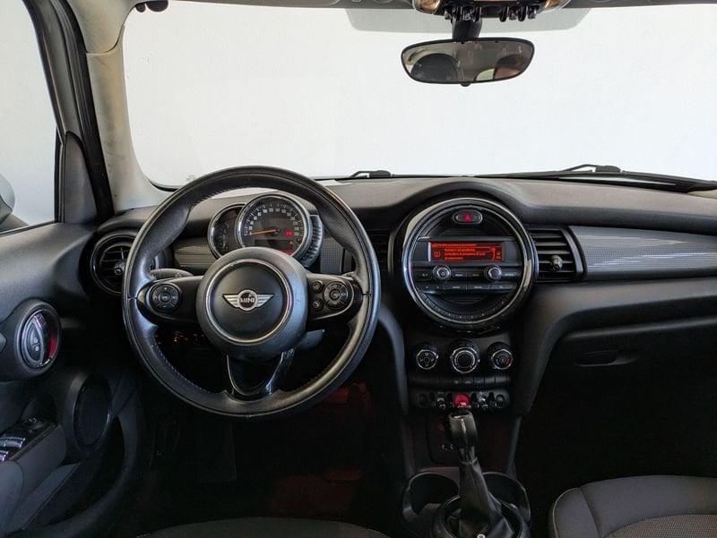 MINI Mini 5 porte (F55) MINI COOPER D 5 PORTE