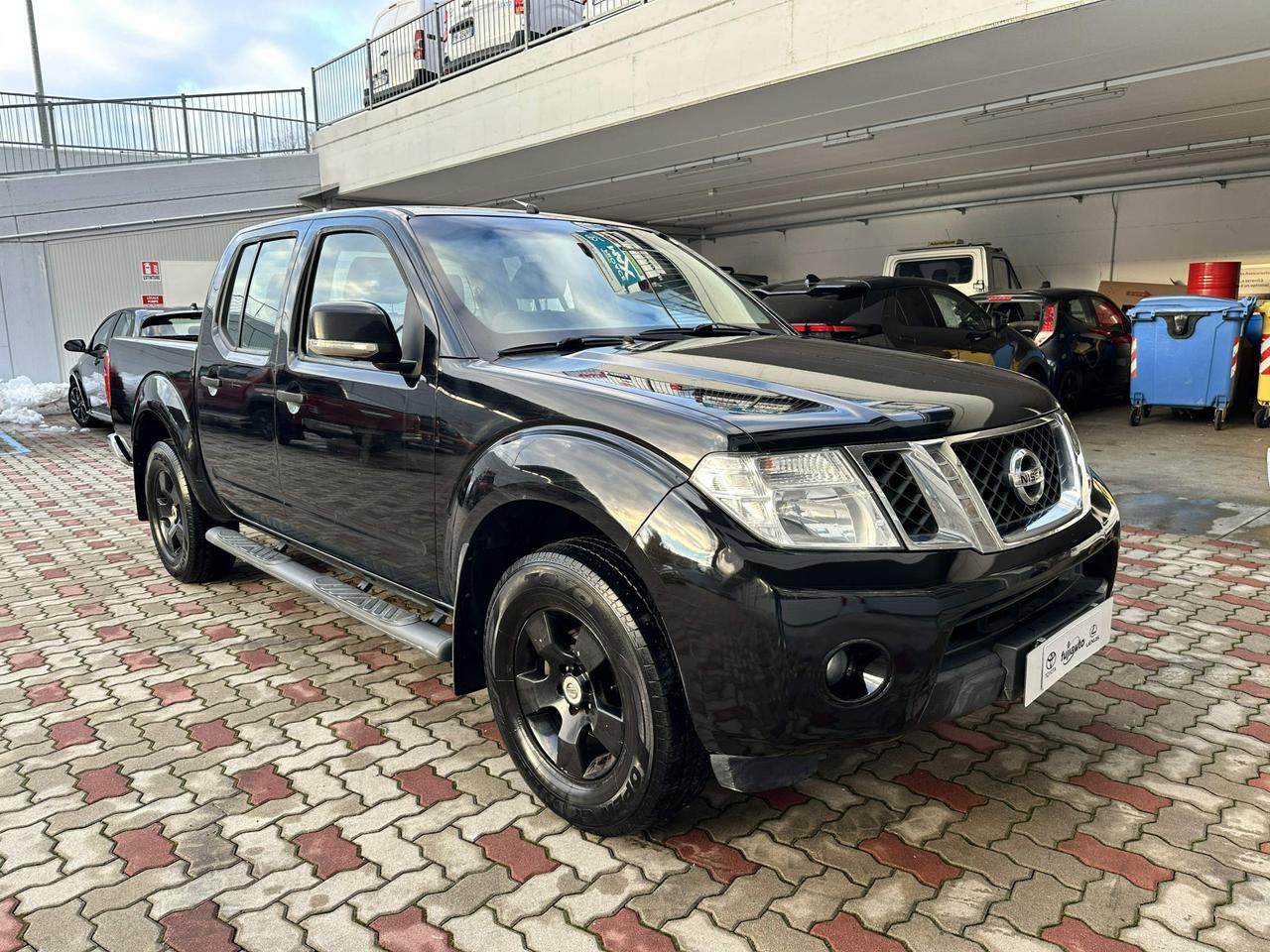 Nissan Navara 2.5 dci d.cab LE