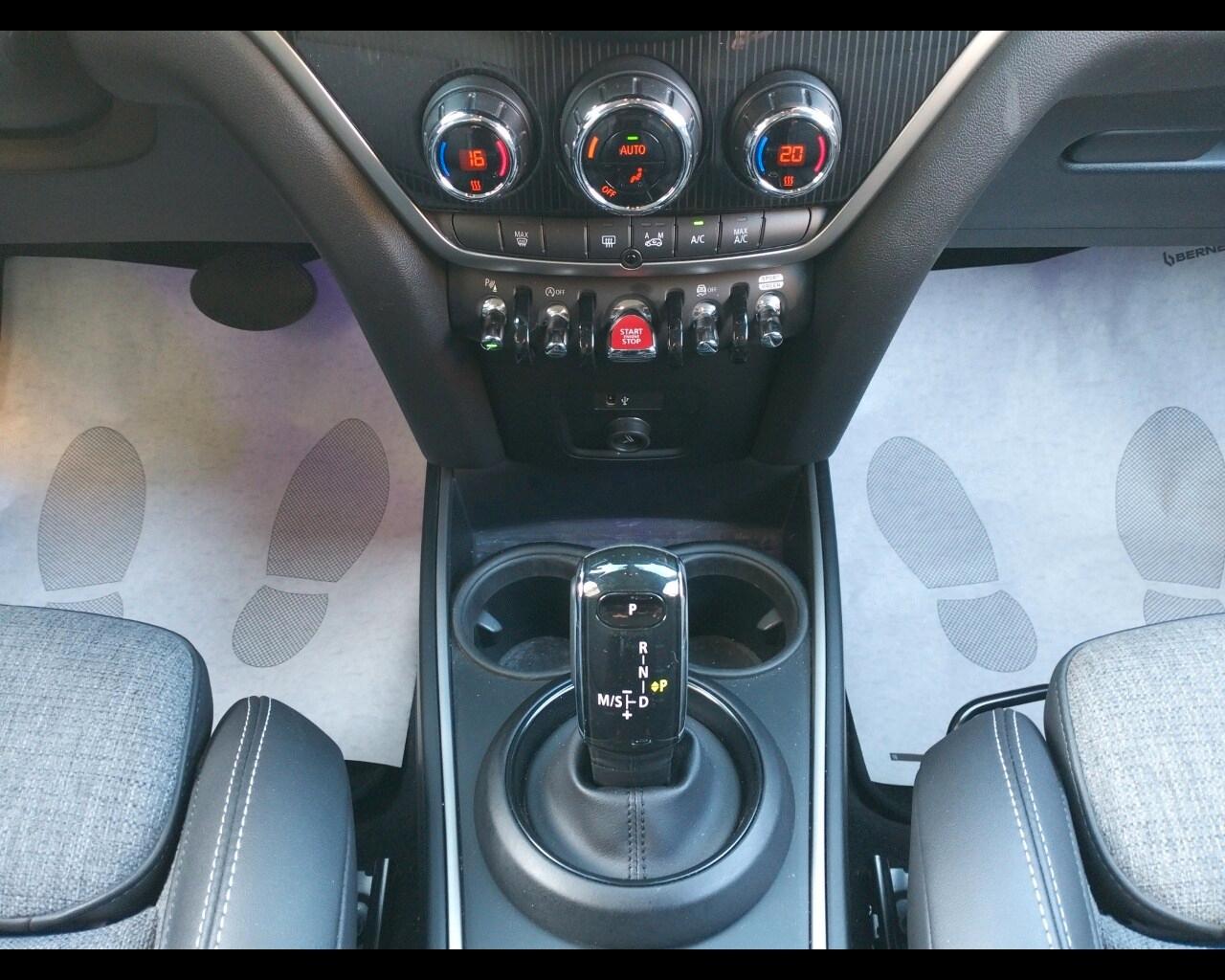 MINI Mini Countrym.(F60) Mini 1.5 Cooper Northw...