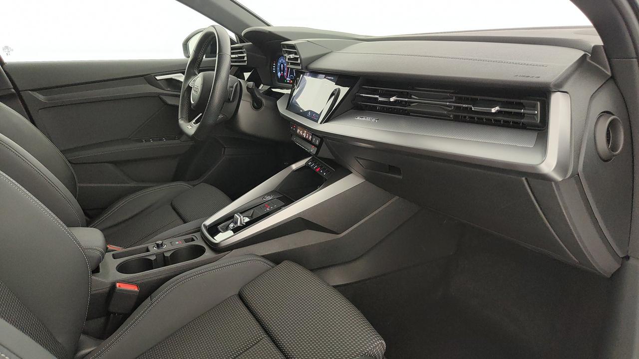 AUDI A3 Sportback 40 2.0 tfsi S line edition quattro s-tronic