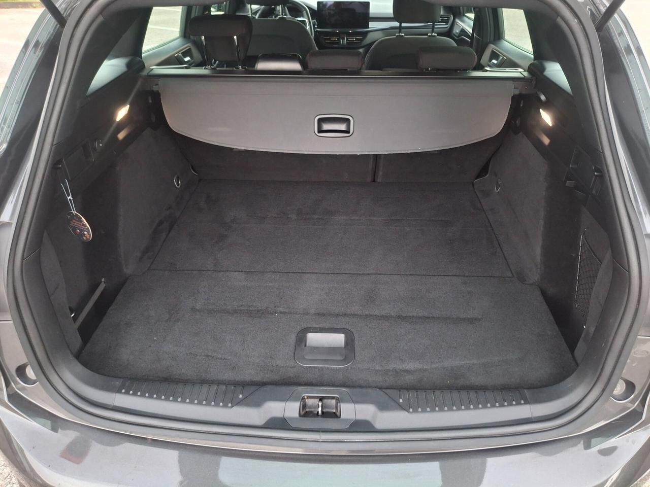Ford Focus 1.5 EcoBlue 120 CV 5p. ST-Line X