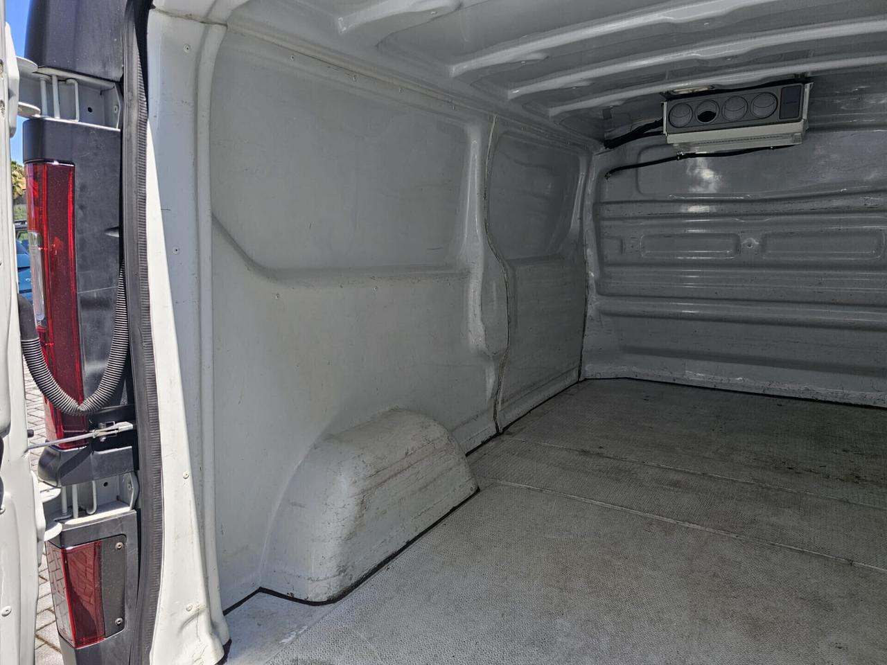 Renault Trafic T29 1.6 dCi 120CV PL-TN COIBENTATO FRIGO