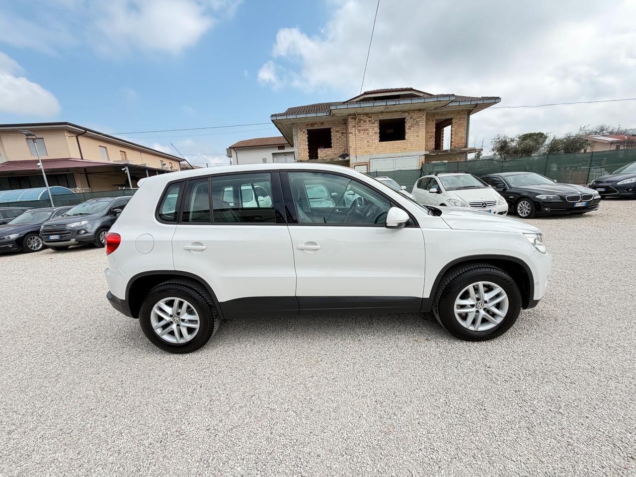 Volkswagen Tiguan 2.0 TDI 140cv BlueMotion 252.917 km