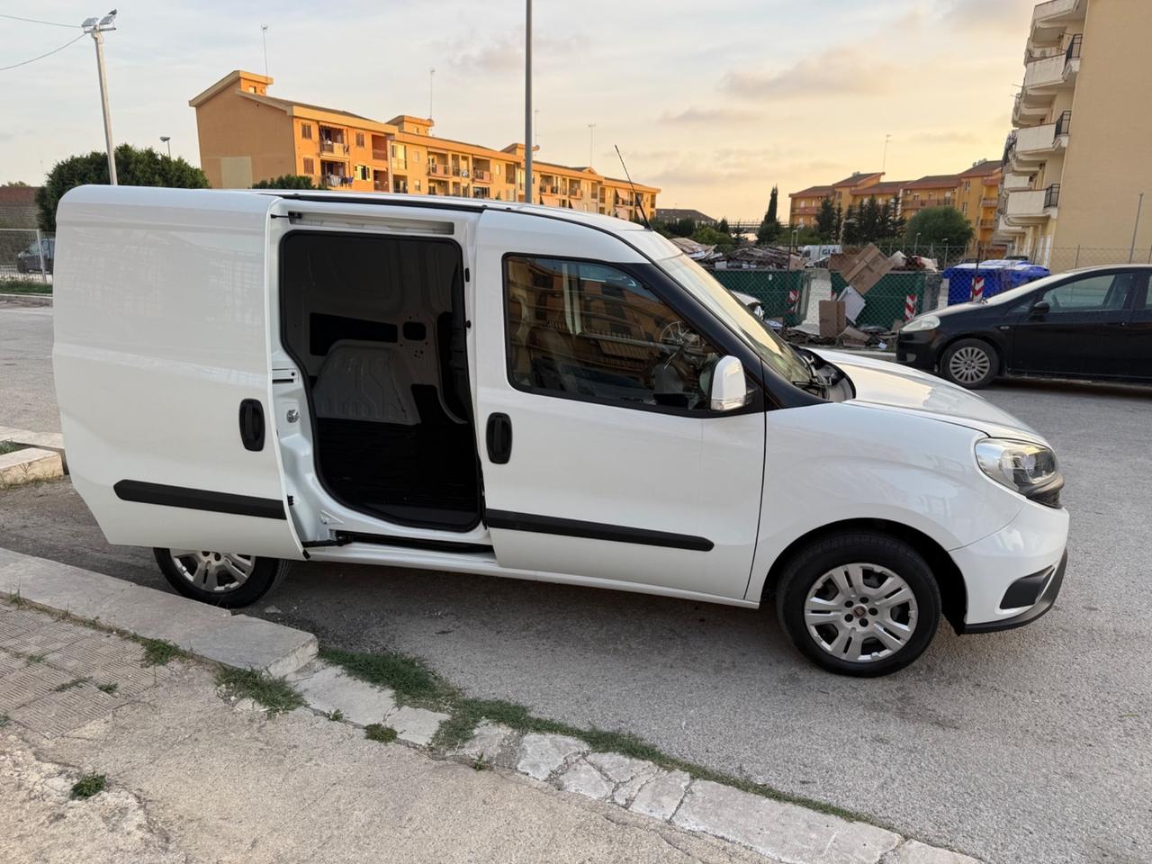 Fiat Doblo Doblò 1.6 MJT 105CV Cargo 3posti 2019