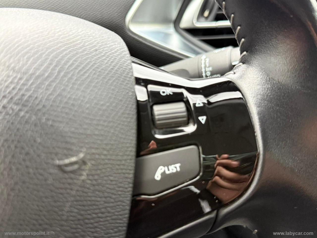 PEUGEOT 308 BlueHDi 100 S&S SW Active