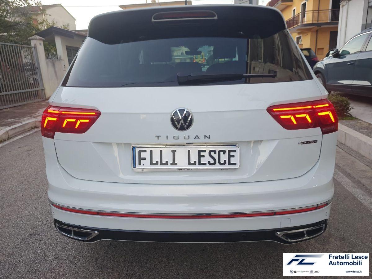 VOLKSWAGEN - Tiguan 2.0 tdi R-Line 4motion 200cv dsg (Esposizione Piano Lago)